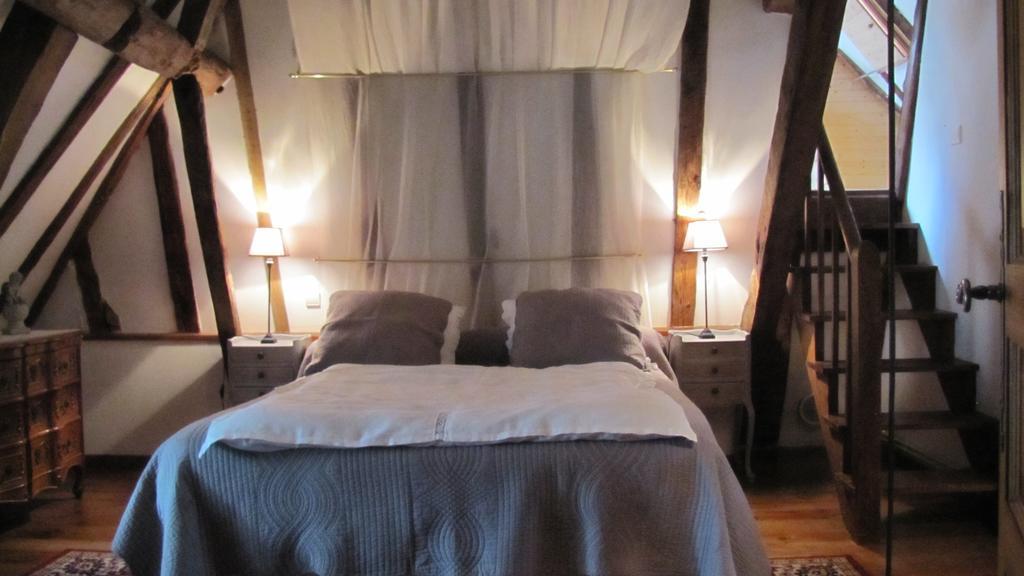 Maison de vacances Pays basque et Béarn - Capacité 14 personnes - Week-end, tourisme, séminaires, stages, réunions Lanne-en-Baretous Chambre photo