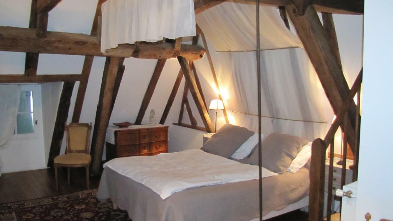 Maison de vacances Pays basque et Béarn - Capacité 14 personnes - Week-end, tourisme, séminaires, stages, réunions Lanne-en-Baretous Chambre photo
